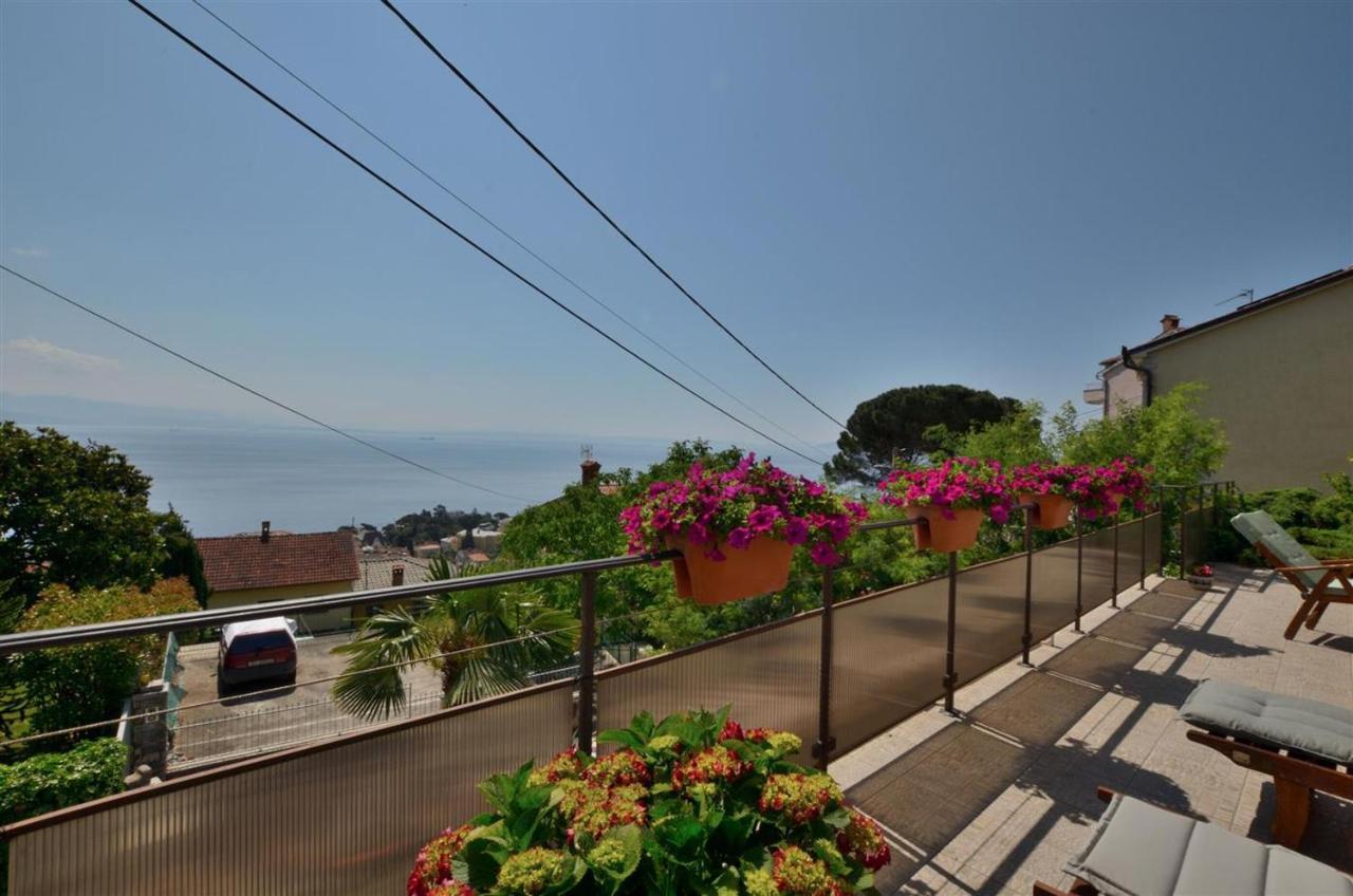 Apartment Relax Opatija Ngoại thất bức ảnh